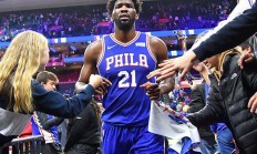 开云体育下载-雄鹿继续稳坐东部榜首，豪取连胜