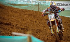 开云体育app-解剖与重构，当法比尼奥以手术刀般的精准肢解加纳防线