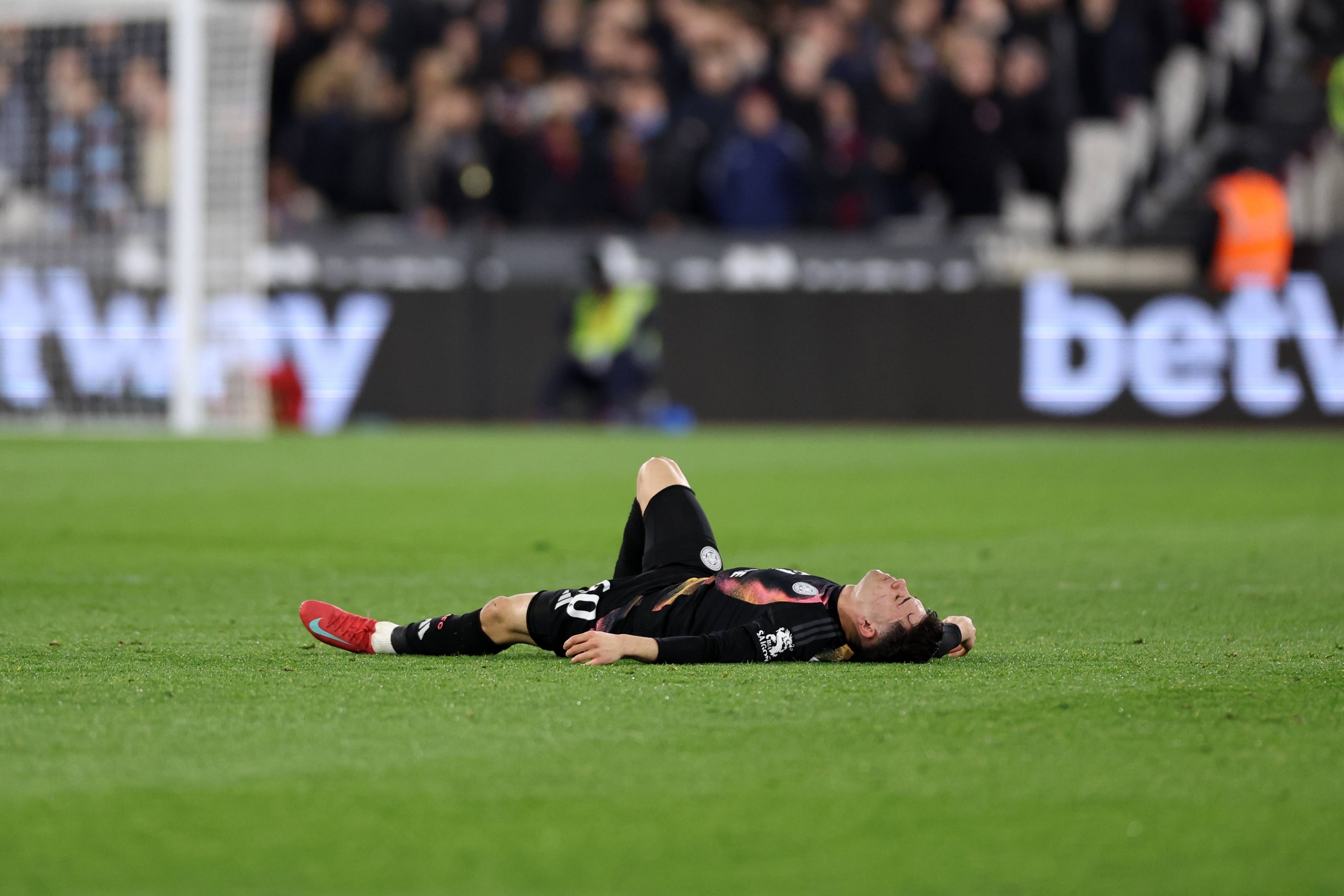 利兹联客战西汉姆,力争英超保级的简单介绍 利兹联客战西汉姆,力争英超保级的简单介绍