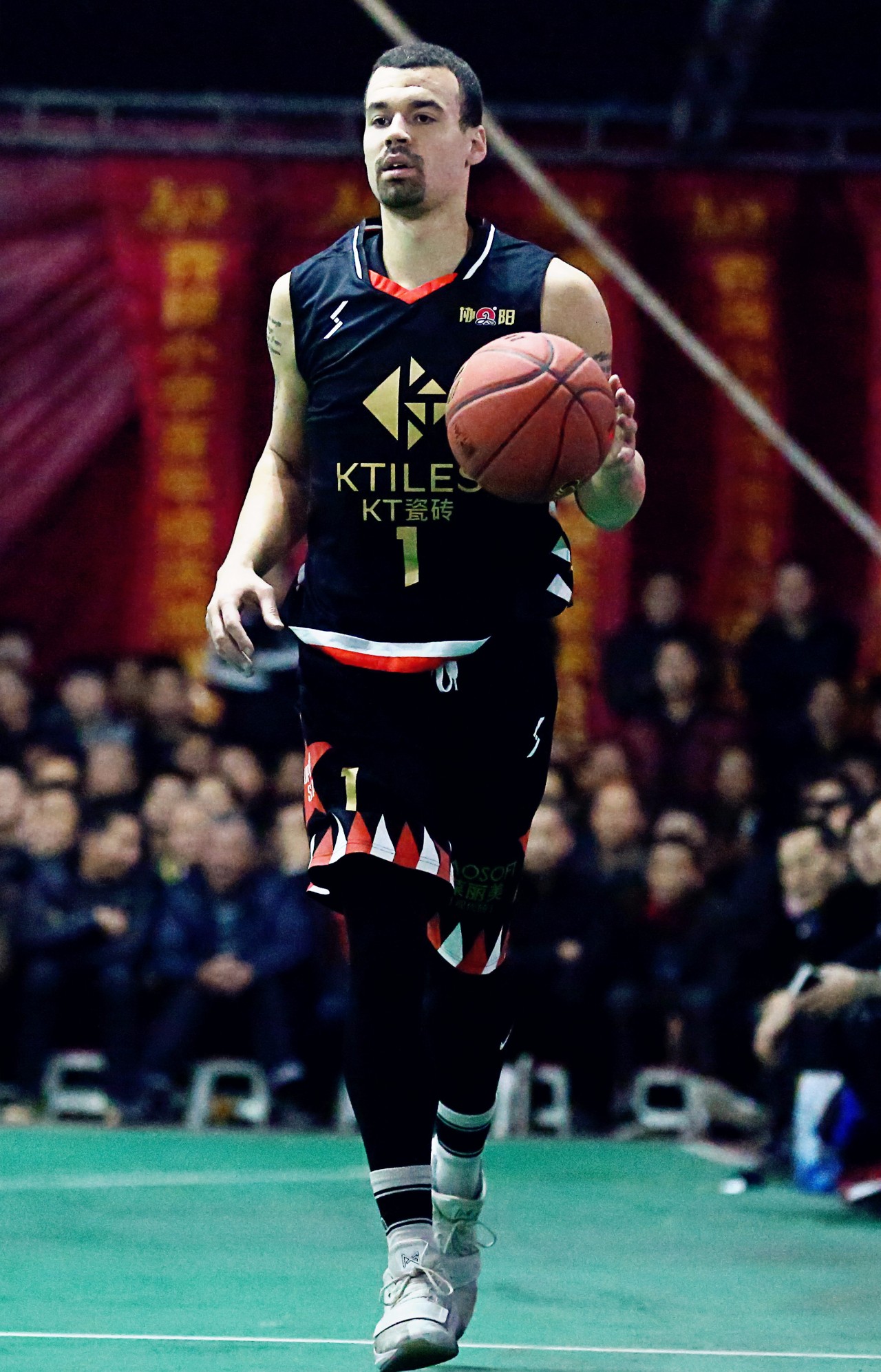 东南亚球员表现出色,被誉为篮球未来 东南亚球员表现出色,被誉为篮球未来