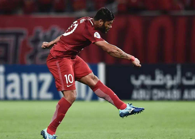 北上广深齐聚一堂!中超四大豪门谁能夺得最终胜利? 北上广深齐聚一堂!中超四大豪门谁能夺得最终胜利?