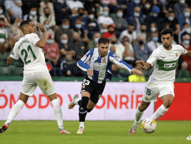 云南丽江客场战平对手,积分排名暂居中游 云南丽江客场战平对手,积分排名暂居中游