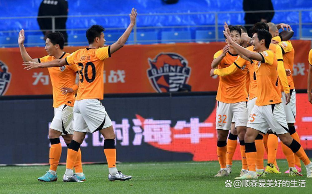 包含欲赢得胜利，武汉卓尔将迎战大连一方，胜负难料的词条