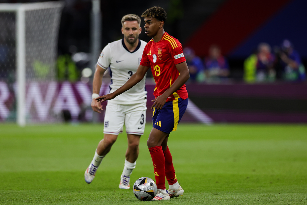 西班牙碾压韩国,内马尔统治全场 西班牙碾压韩国,内马尔统治全场