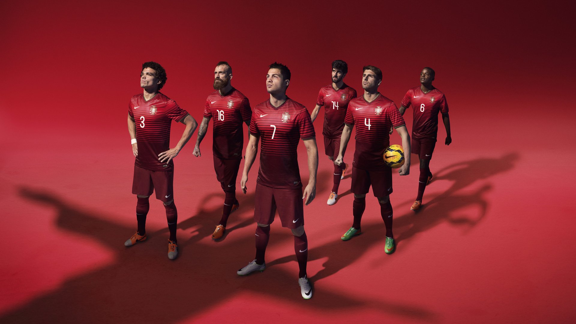 瑞士铁骑的隐形引擎，富安健洋如何让橙色郁金香凋零