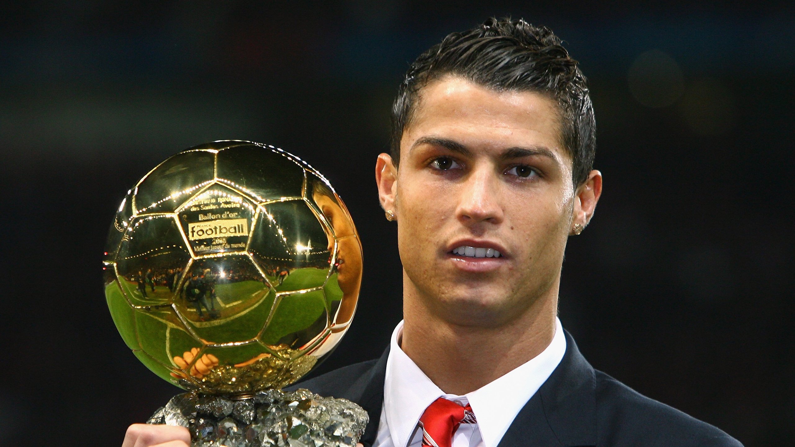 速度至上，从橄榄球场到F1赛道—统治力如何在不同维度点燃胜利